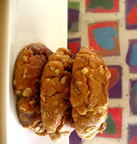 Peanut Butter Oatmeal Chocolate Chunks Cookies