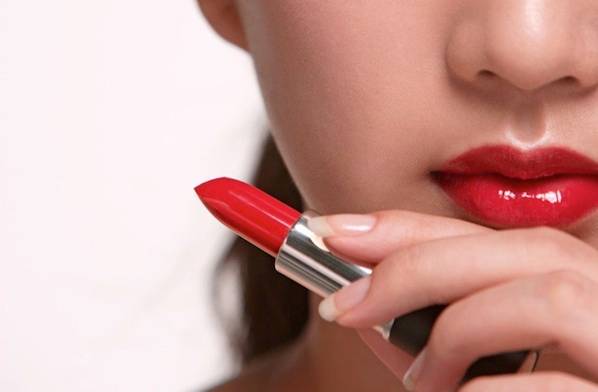 5 Pilihan Warna Lipstick Untuk Ke Kantor