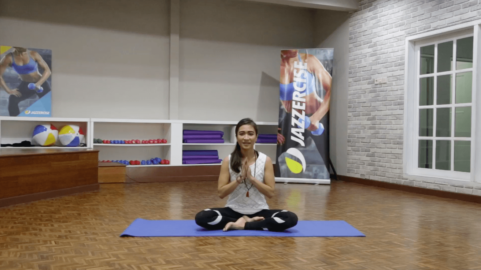 Cara Mengencangkan Payudara dengan Gerakan Yoga