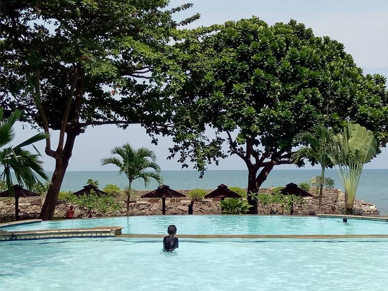 Waterpark di Hawaii a Club Bali Resort yang Membuat Anak Saya Ketagihan