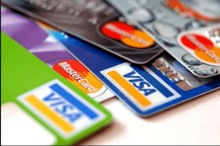 Siapa Bilang Perempuan Dilarang Punya Kartu Kredit?