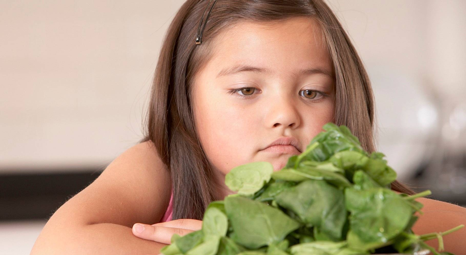 Meminta Anak Mengonsumsi Sayur, Apa yang Wajib Diperhatikan?