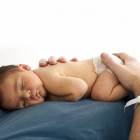Wajarkah Bila Bayiku Jarang Tidur Siang?