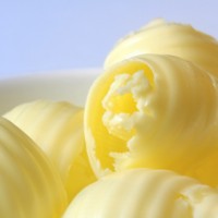 Margarine VS Mentega: Mana yang Lebih Baik?