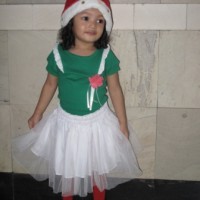 Today's Outfit : Gadis-gadis Natal