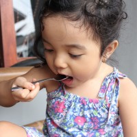 Lancar Berkomunikasi dengan Anak