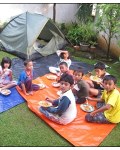 Berkemah Seru Bersama Tetangga