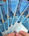 Uang (Bukan) Sumber Masalah