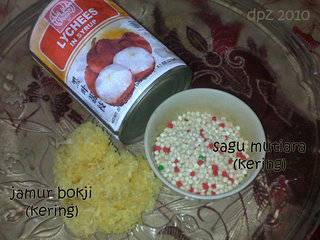 Es Jamur Putih