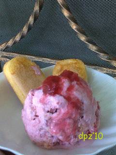 Es Krim Rhubarb Pink