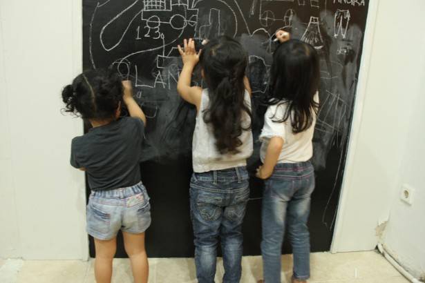 Clara Ng: Menulis itu Penting!
