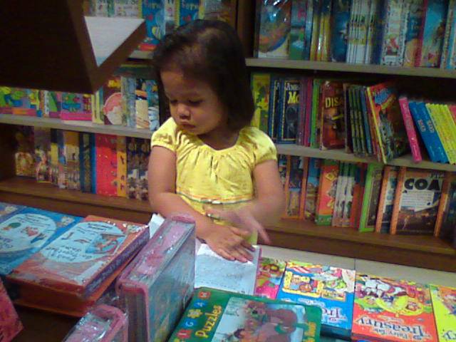 Suka ke Toko (Buku)