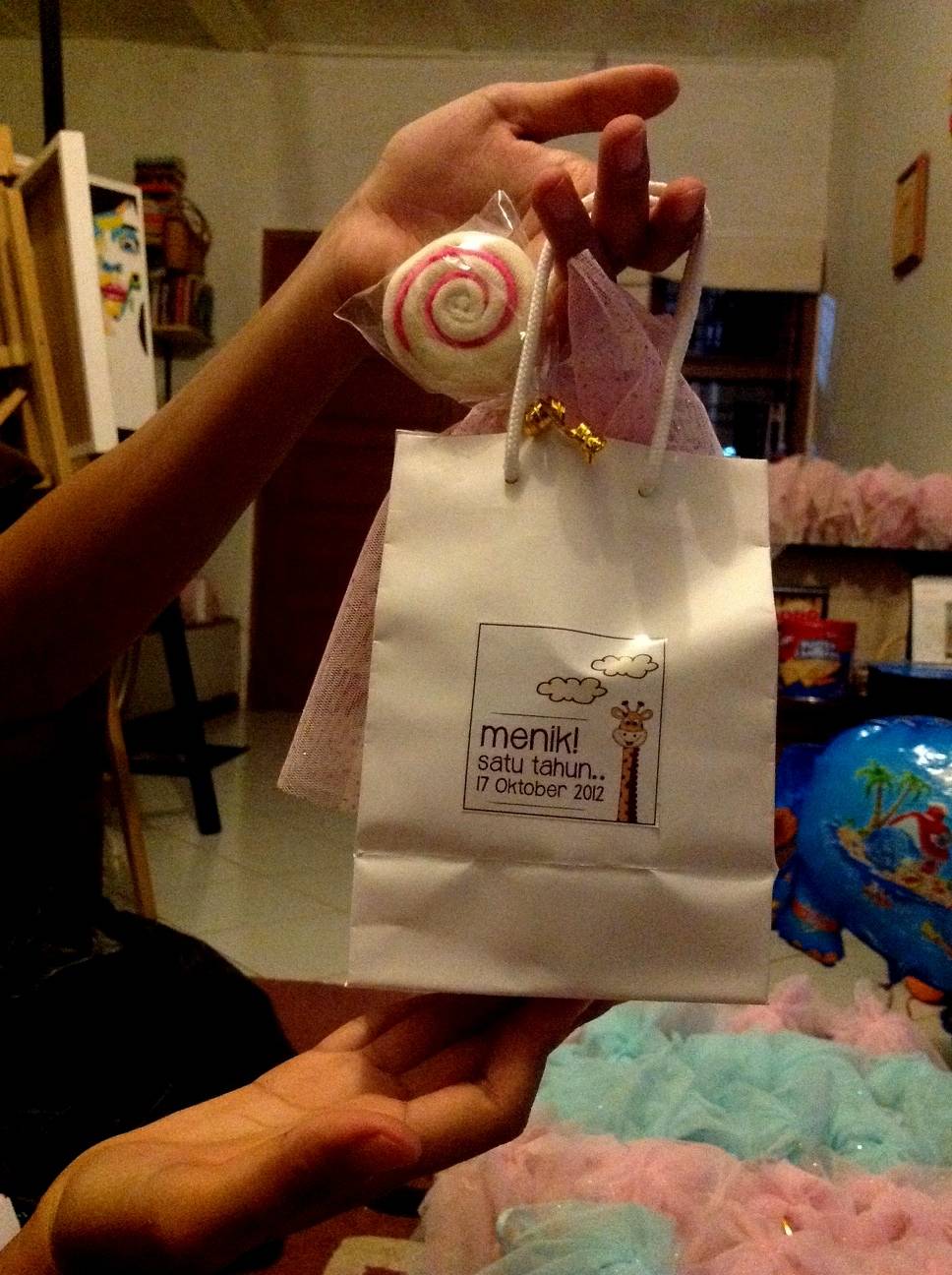 DIY: Tutu Goodie Bag!