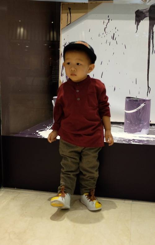 Today's Outfit: Kasih Makan Ikan