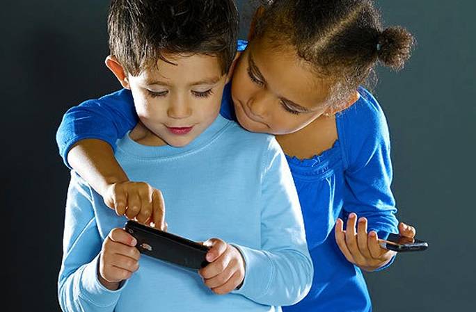 Phone for Kids: Yay or Nay?