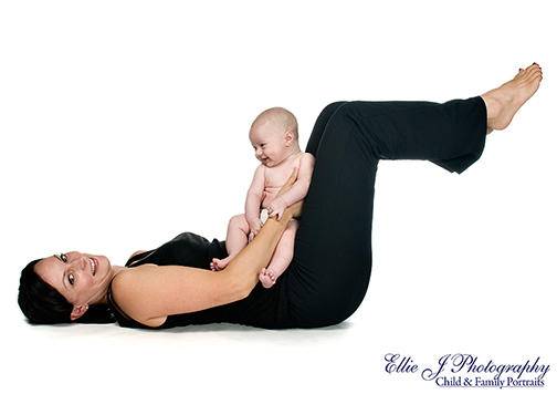 Post-Natal Exercise di Rumah Bersama Bayi