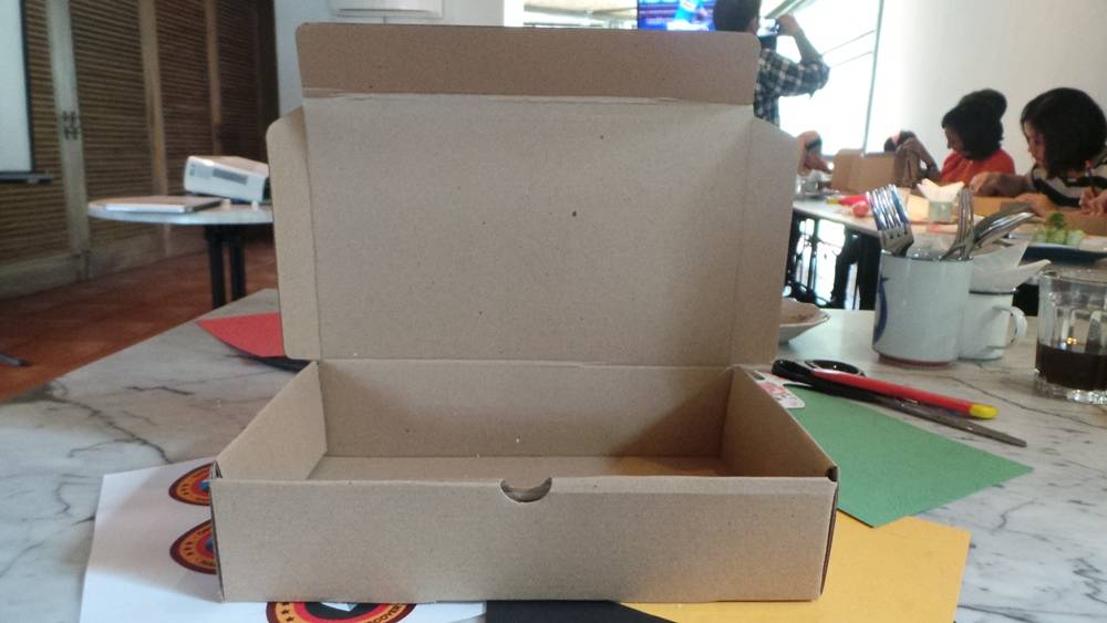 DIY: Paper Frame Crafting