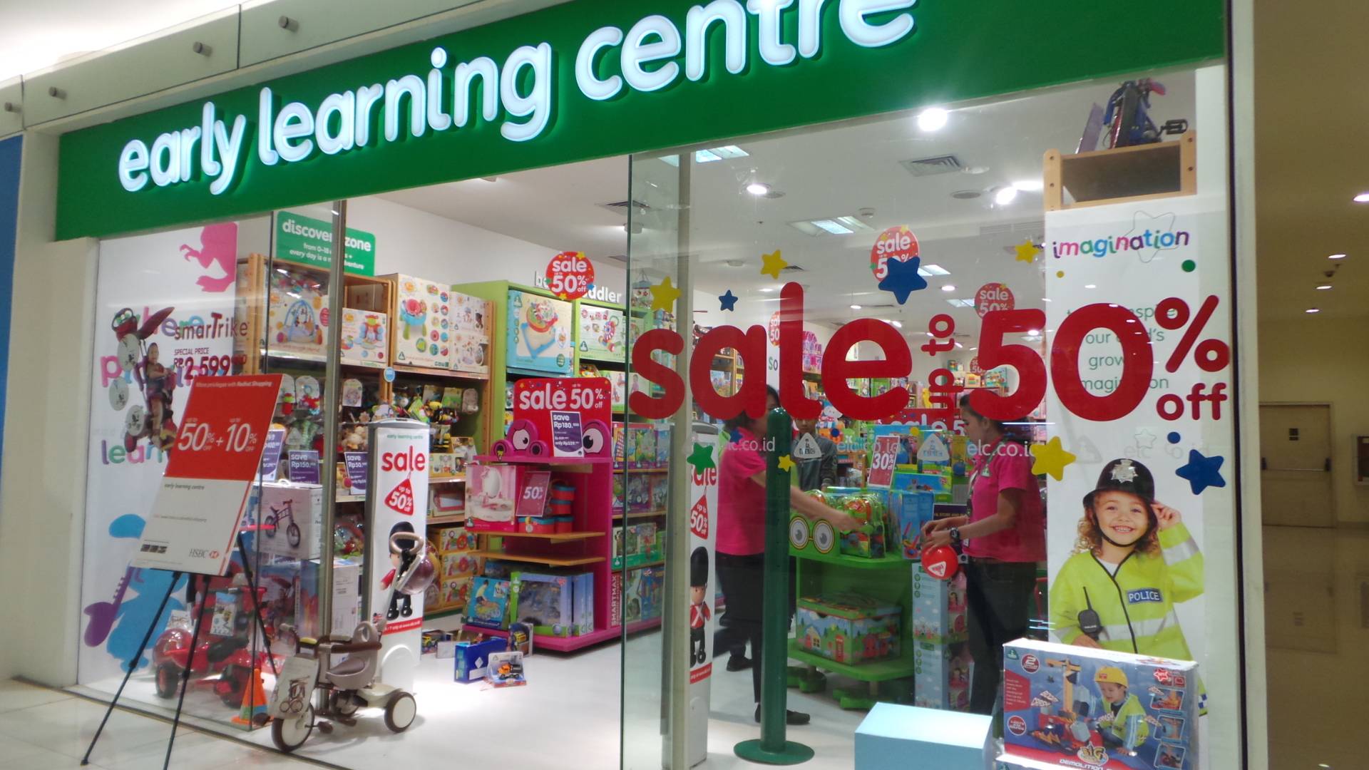 Mengunjungi Sale ELC