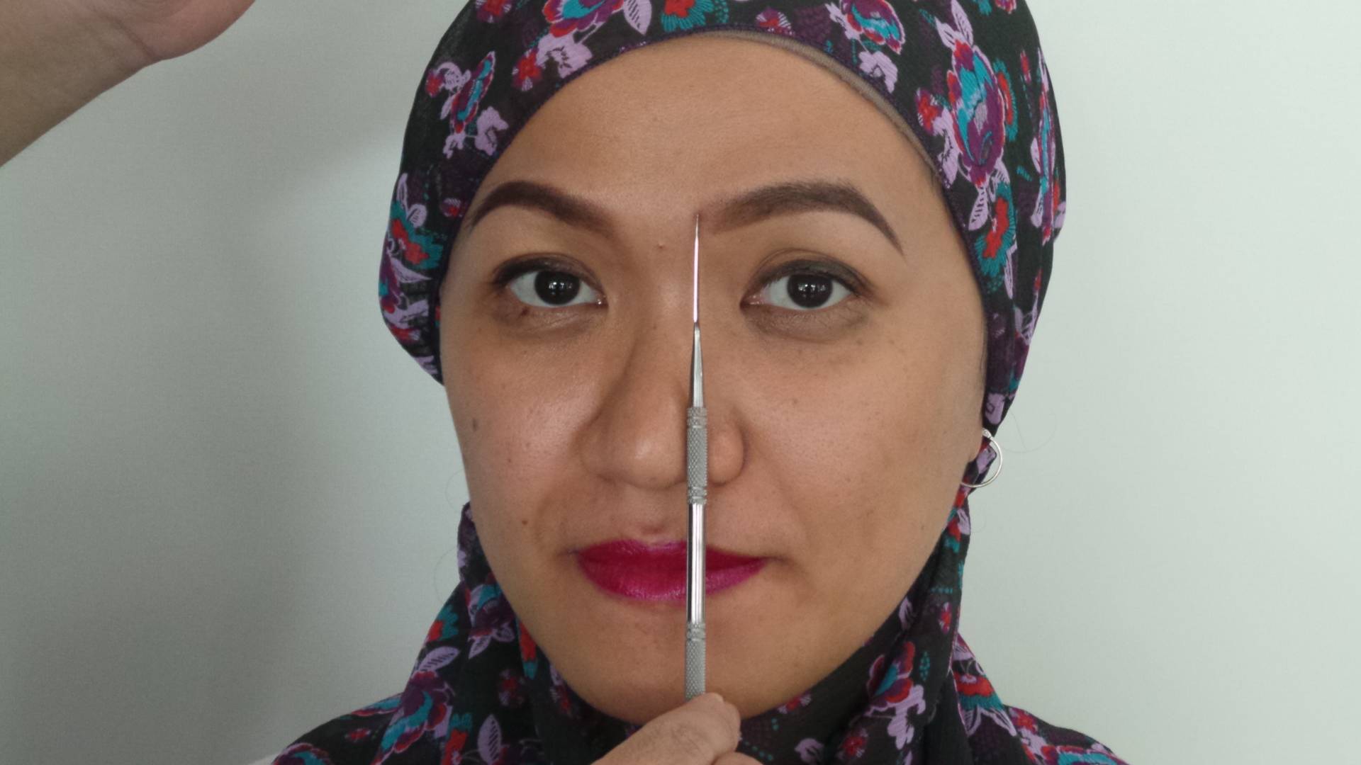 Cara Cepat Membentuk Alis Mata