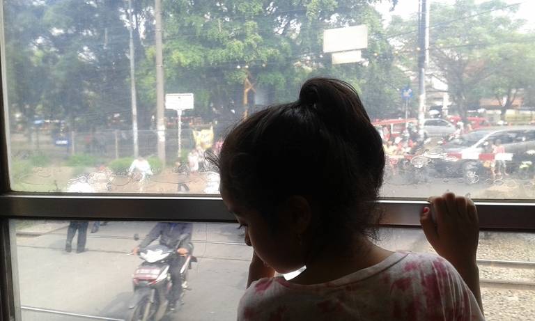 "Jalan Kaki Saja Yuk, Nak!"
