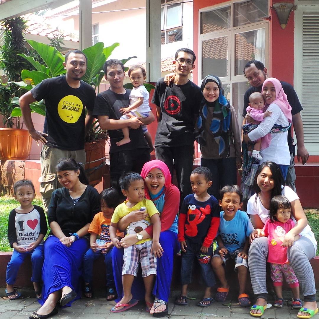 Liburan Bareng Sahabat Dan Keluarga, Yuk!