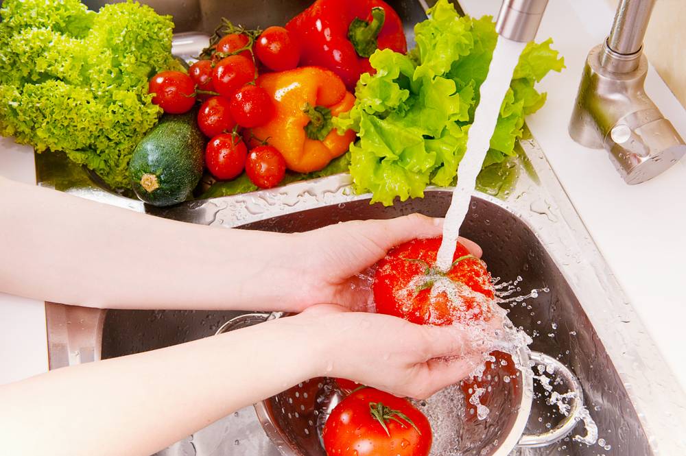 Mengenal Food Safety:  Foodborne Disease dan Food Poisoning