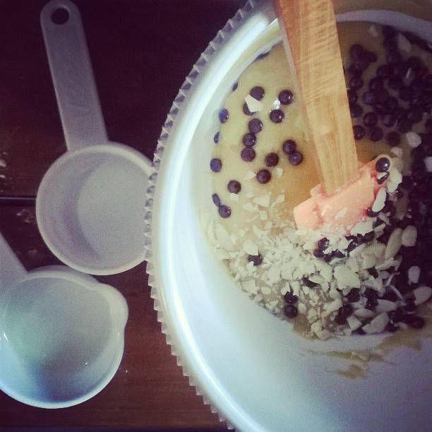 Super Simple Cake (or Muffin or Brownies) :p