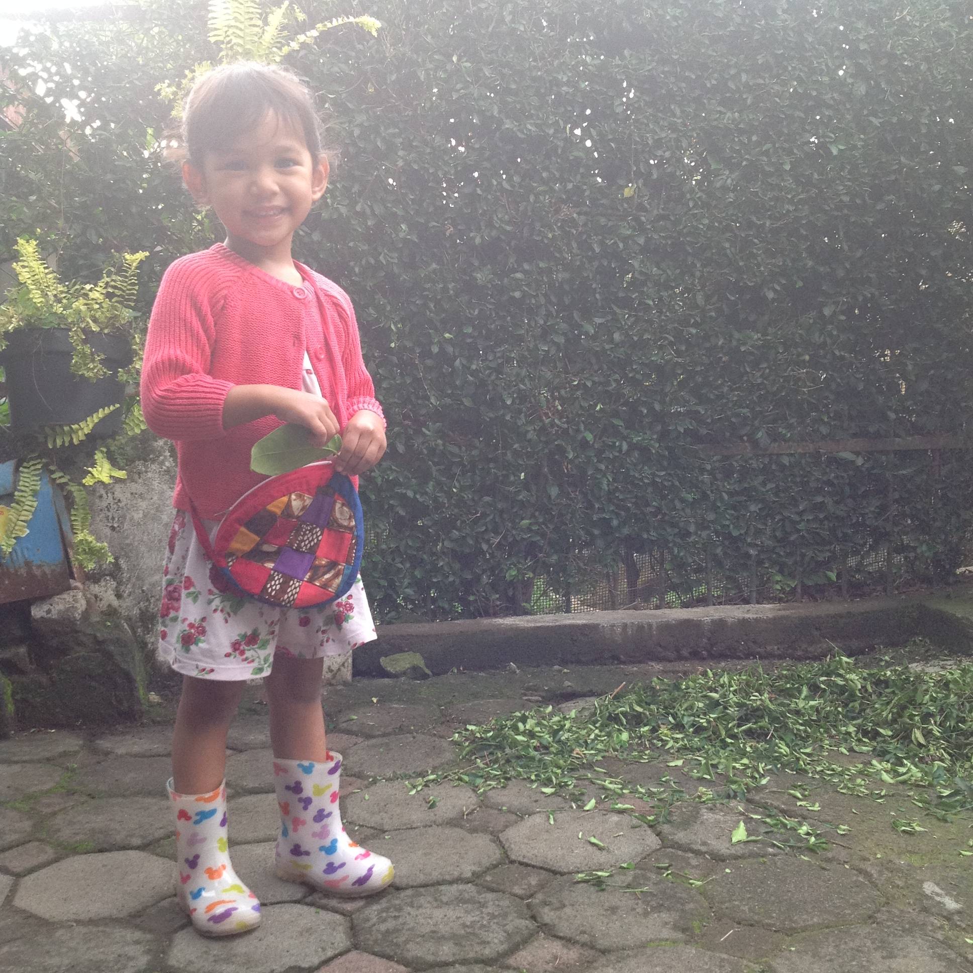 Today's Outfit: Tabrak Lari Ala Menik