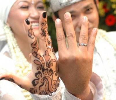 6 Hal Yang Harus Dilakukan Sebelum 10 Tahun Usia Pernikahan