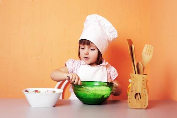 Anak Belajar Memasak, Mulai Dari Mana?