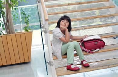 Trik Mengurangi “Drama” Anak Saat Kembali ke Sekolah