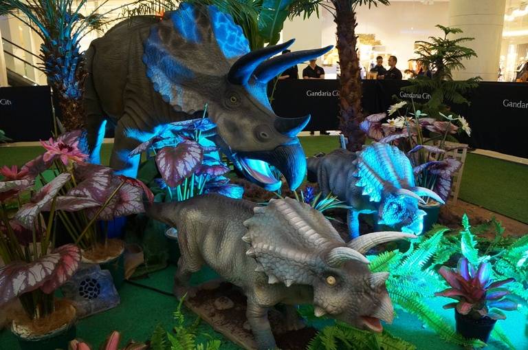 Berakhir Pekan Bersama Dinosaurus, Yuk!