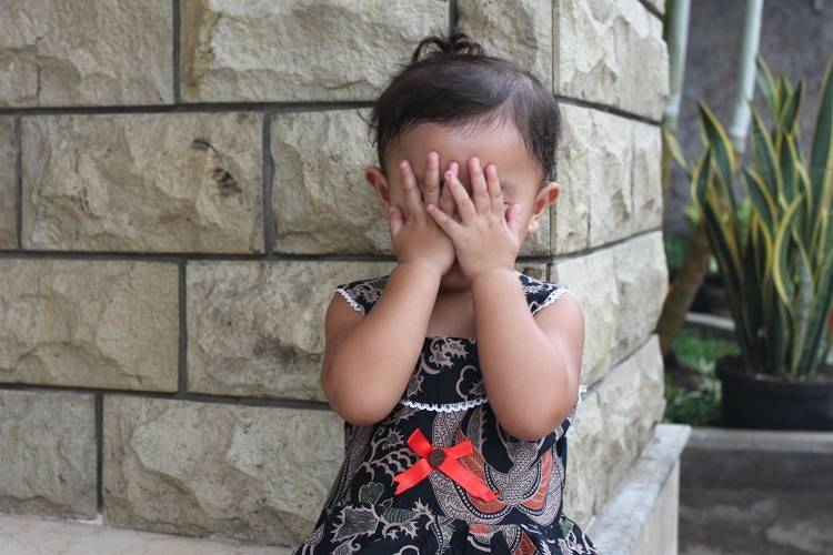 Membesarkan Anak Introvert