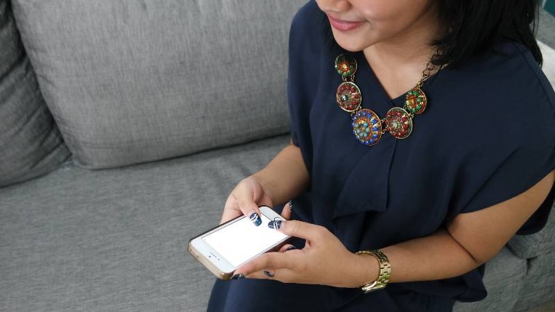 Sexting dengan Pasangan, Apa yang Perlu Diperhatikan?