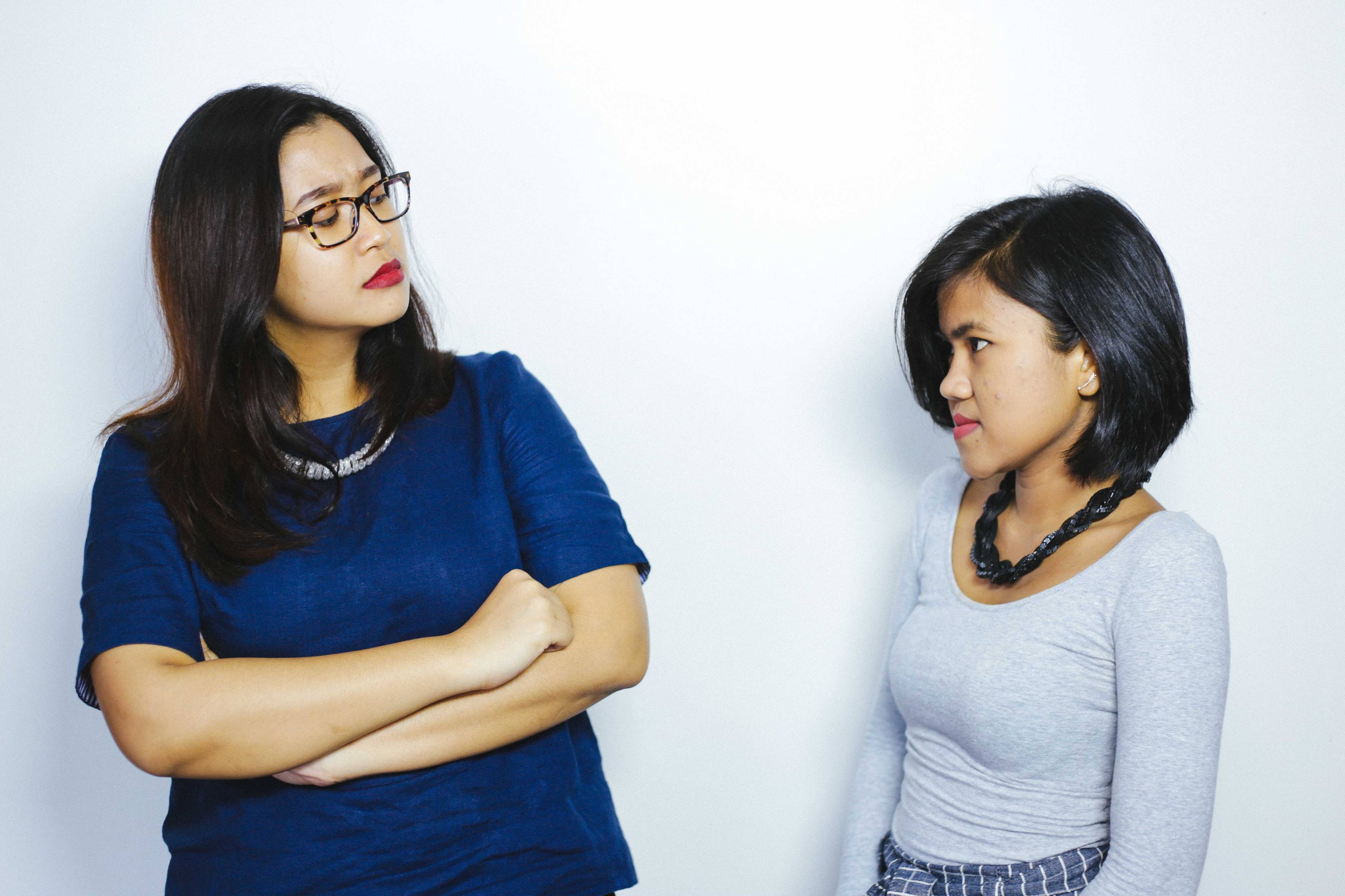 Atasan Perempuan, Menyebalkan?