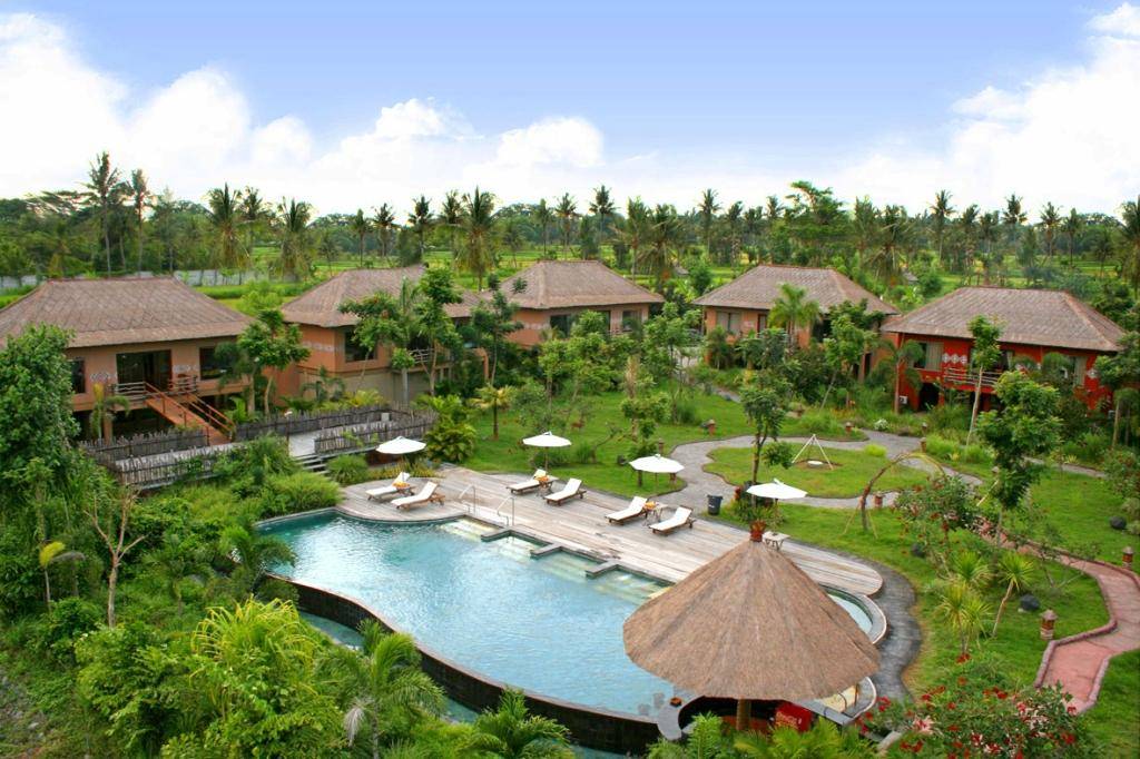 Direktori: 10 Hotel yang Kental Bernuansa Alam
