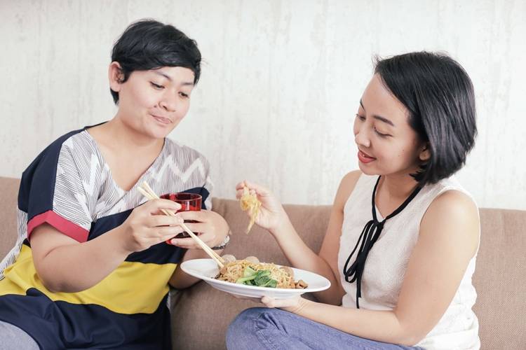 8 Kebiasaan Makan yang Membuat Sistem Imun Melemah