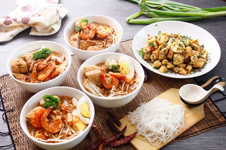 Mee Siam Singapore dan Tahu Cabai Garam