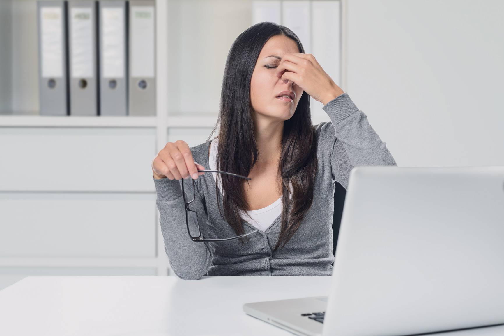 Computer Vision Syndrome Menyerang 70 Juta Pekerja, Apakah Anda Salah Satunya?