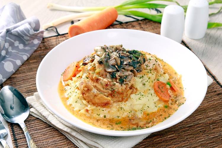 Chicken Stroganoff
