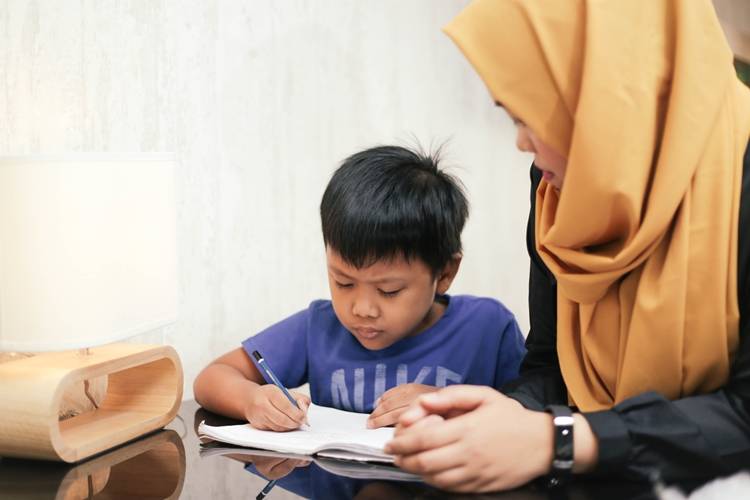 Karena Nilai Di Raport Anak Bukan Segalanya