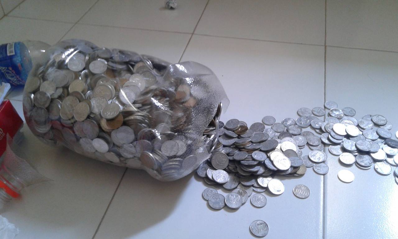 Kumpulin Sedikit-Sedikit (Duit), Bisa Jadi Bukit (Duit)
