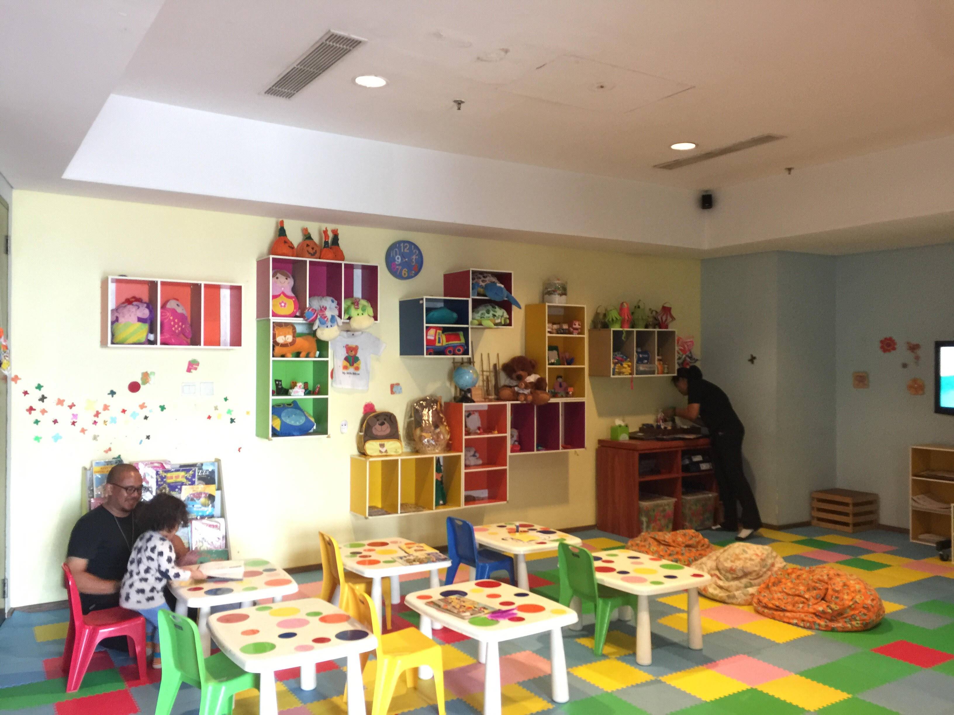 Hilton Bandung: Minimalist Concept & Family Friendly Service