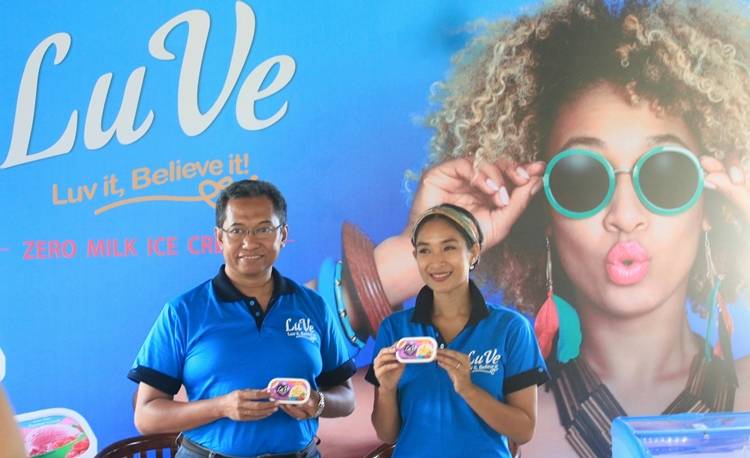 Menikmati Es Krim Berbahan Dasar Soya