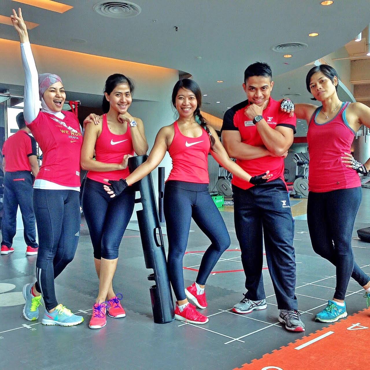 Fit Mom: Amelia Poerwoko "Heels off, Gloves on"