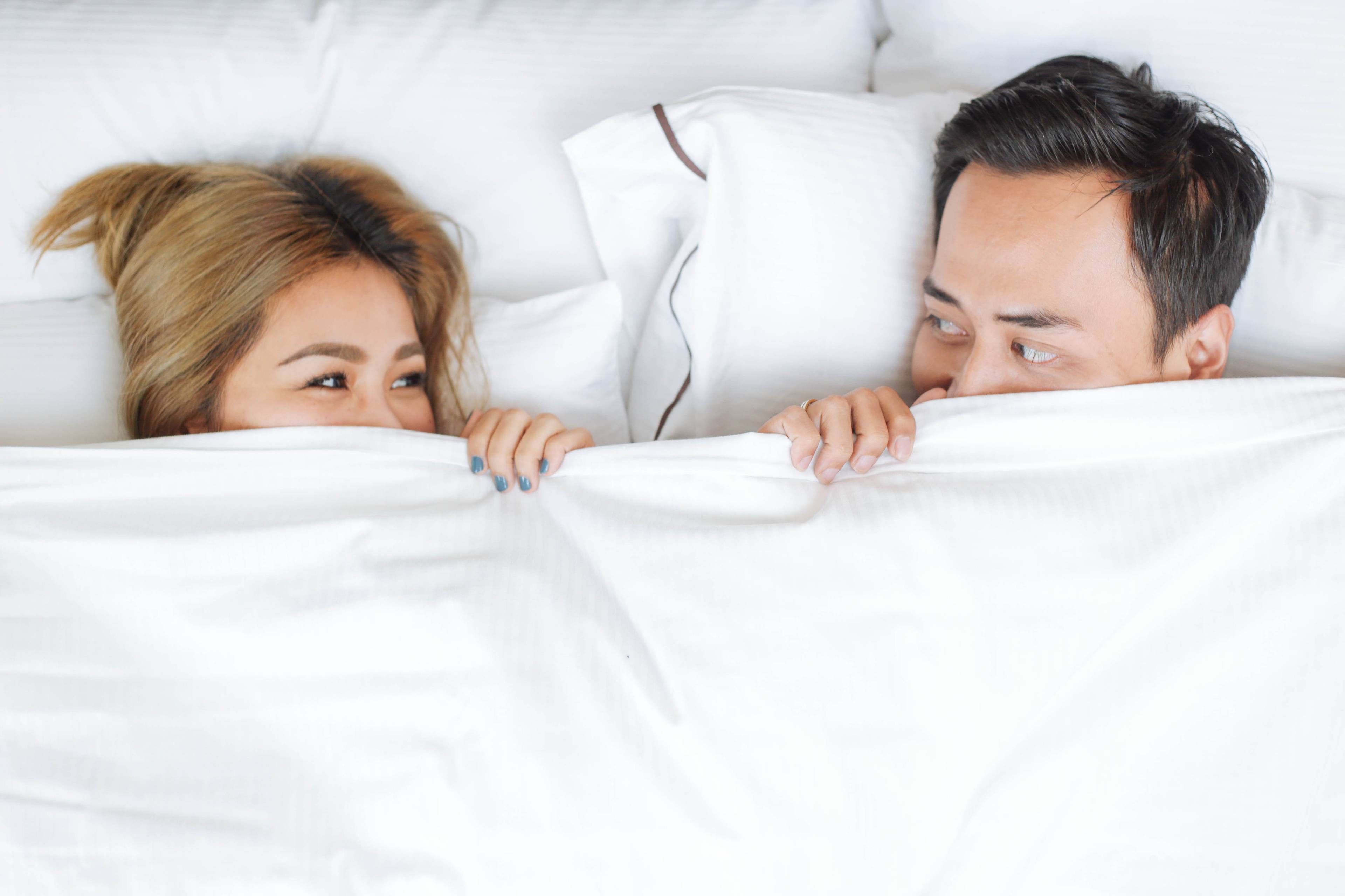 Kenapa, ya, Perempuan Wajib Buang Air Kecil Pasca Bercinta?