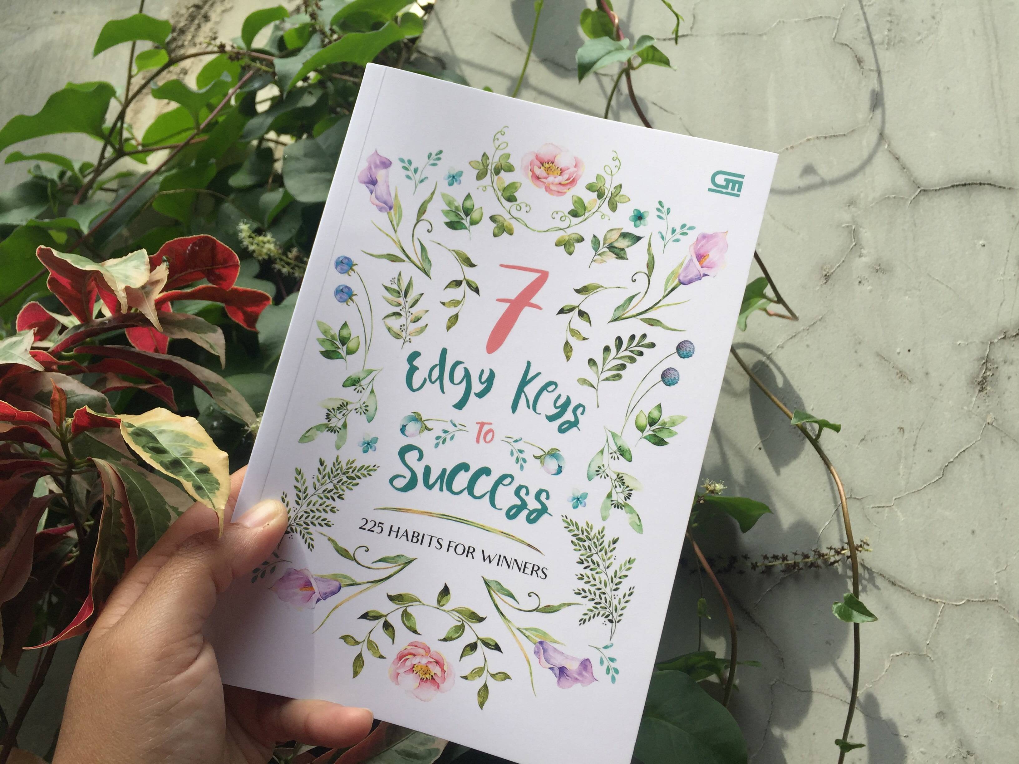 Book Review: 7 Edgy Keys to Success, 225 Habits For Winner