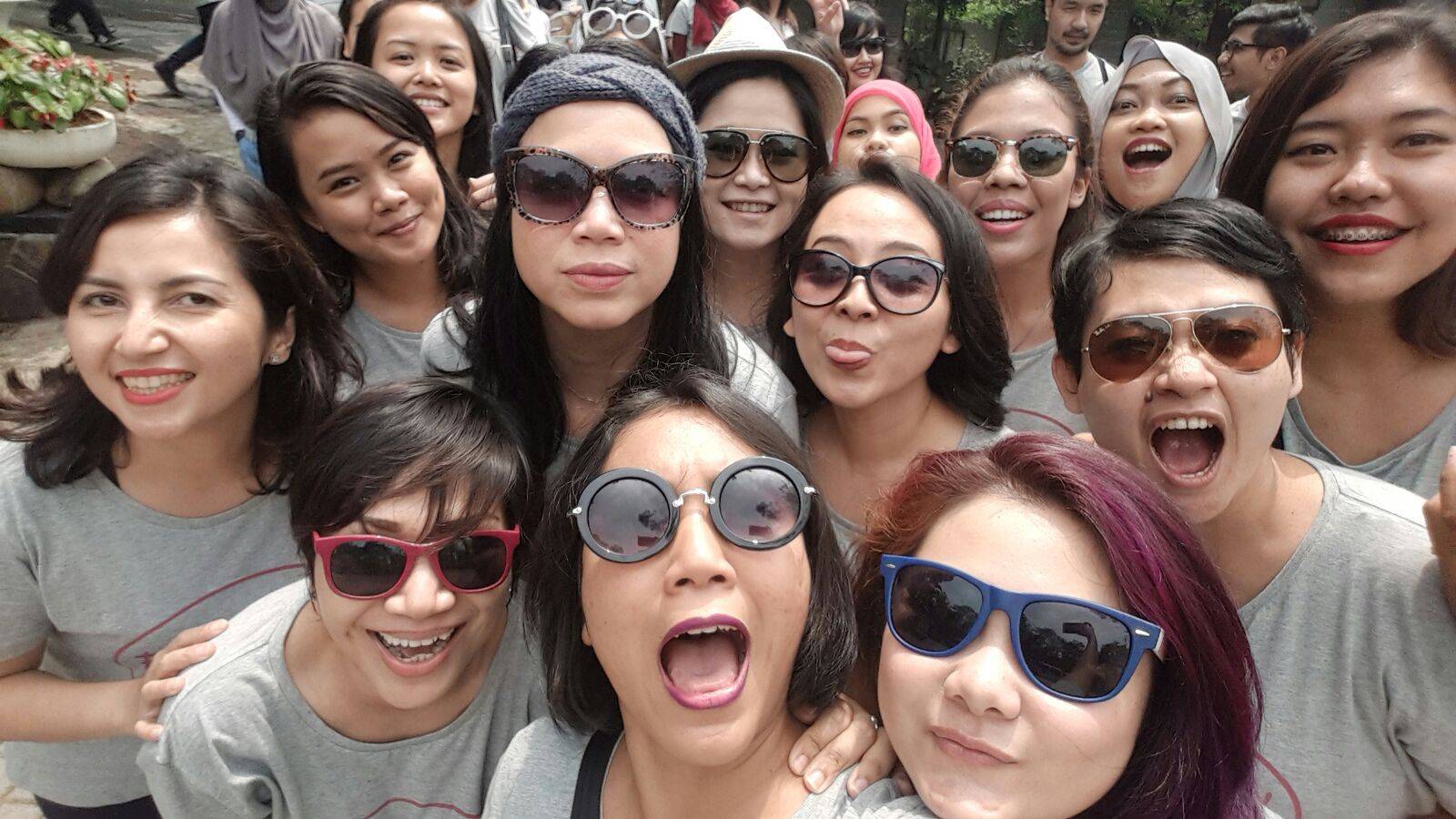 Hai Para Perempuan, Mari Kita Saling Bantu di Dunia Kerja