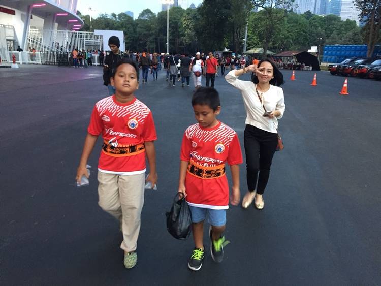 Yuk, Kita Bantu Anak Memiliki Percaya Diri yang Sehat