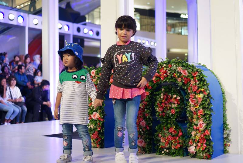 Contek Gaya Padu Padan Musim Panas yang Ceria dari Mothercare